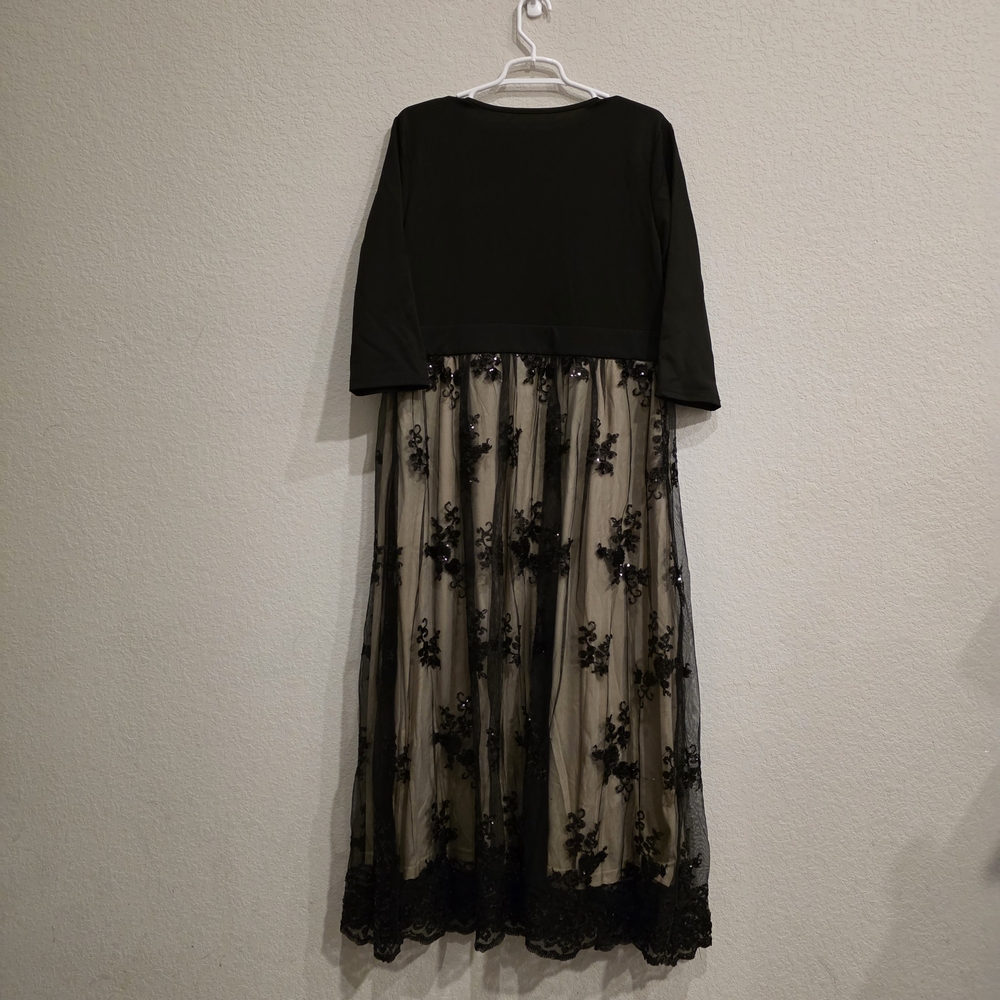Black Lace Overlay Maxi Dress